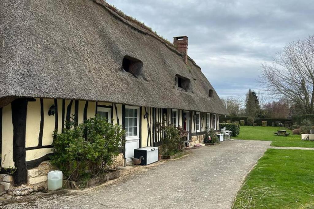 Chaumiere De Charme Cosy Vila Saint-Éloi-de-Fourques Exterior foto